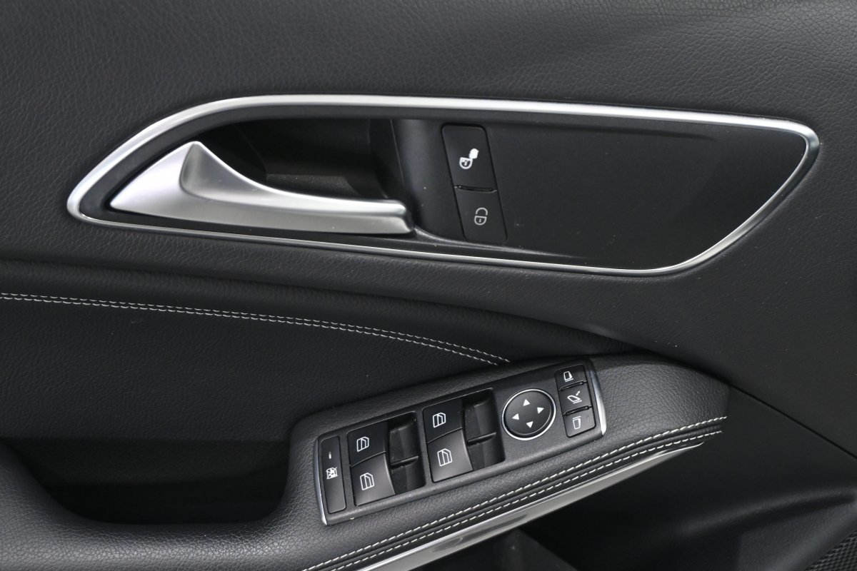 Foto Mercedes-Benz Clase A 26