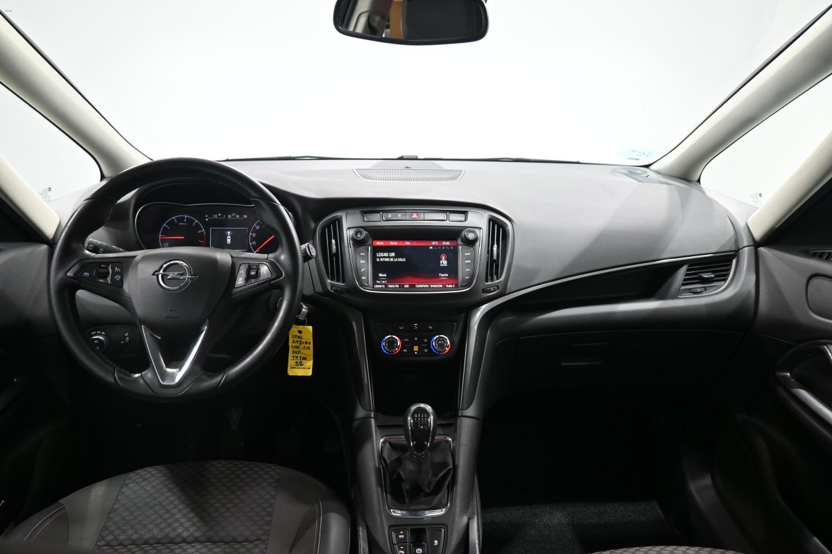 Foto Opel Zafira 18