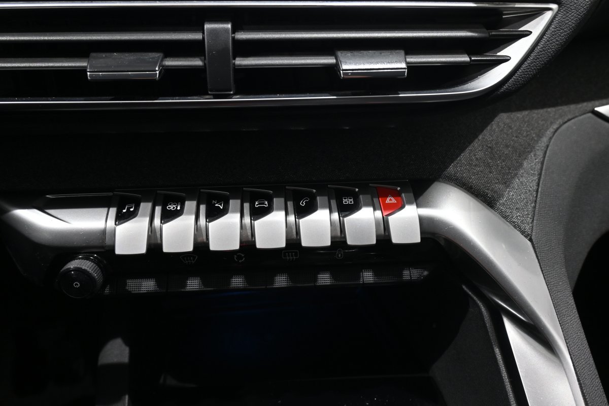 Foto Peugeot 5008 14