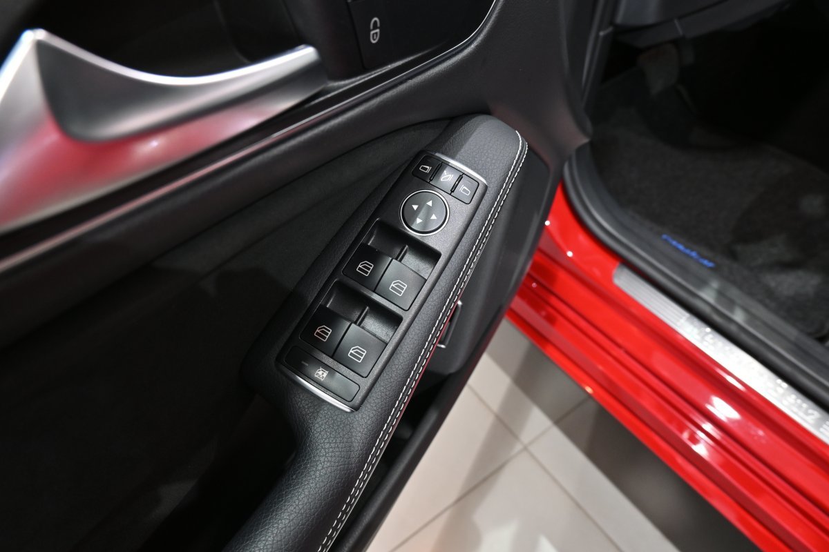 Foto Mercedes-Benz Clase CLA 32