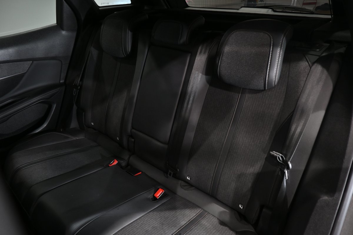 Foto Peugeot 3008 12